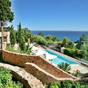 tiara-yaktsa.fr-provencehotel.com/