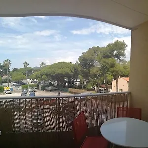 super-studio-climatise-sur-le-port-de-hyeres.aixenprovencehotels.org/